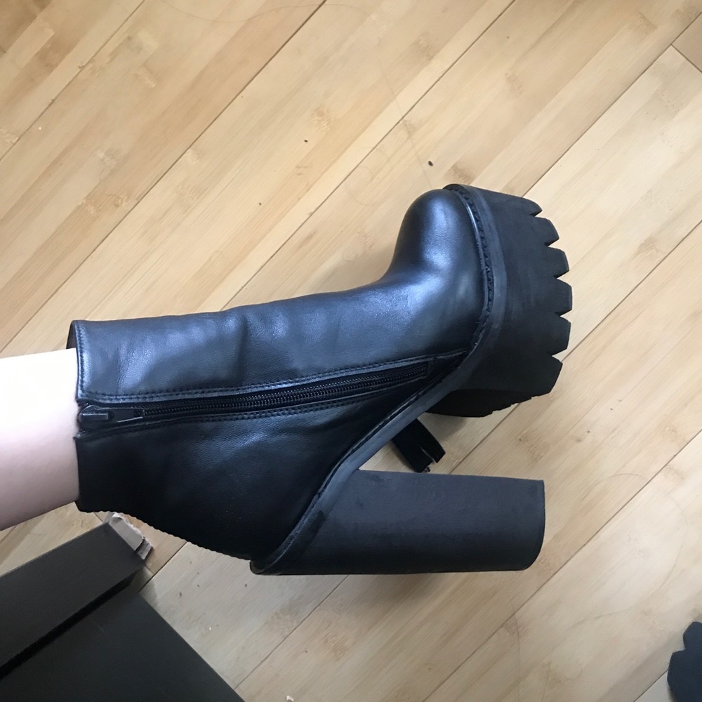 Black Platform Boot